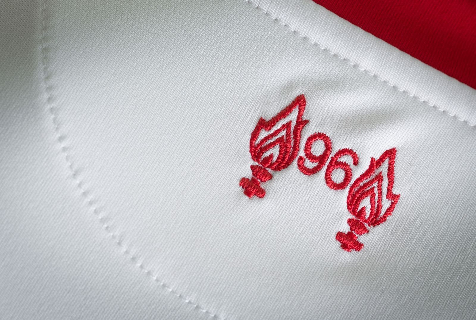 Liverpool FC uitshirt seizoen 2015/2016