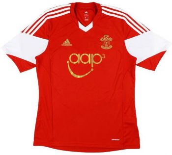 Southampton F.C. thuisshirt seizoen 2013/2014