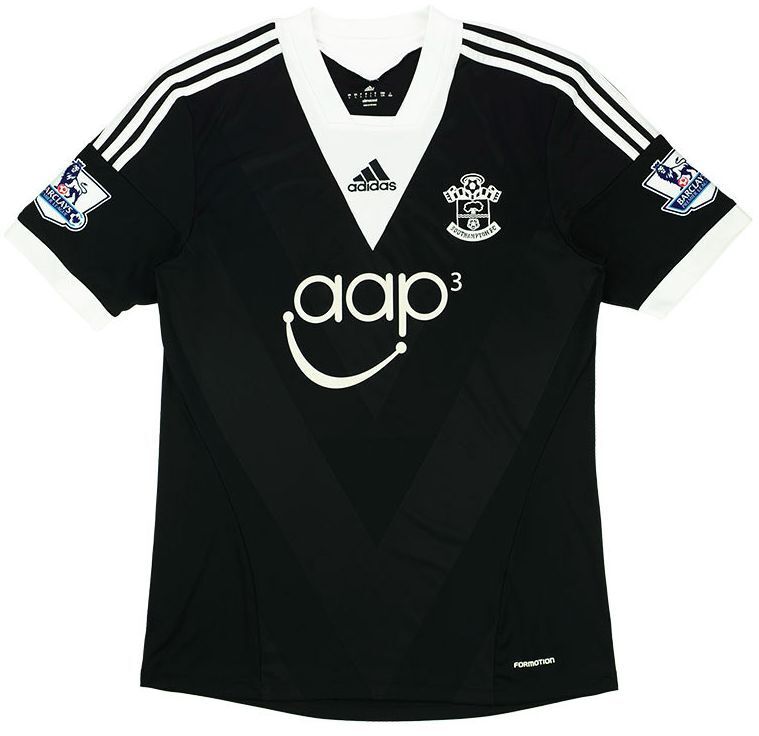 Southampton F.C. uitshirt seizoen 2013/2014